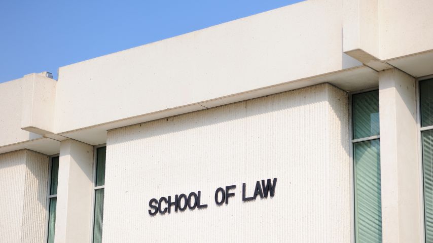 Apply to Law School